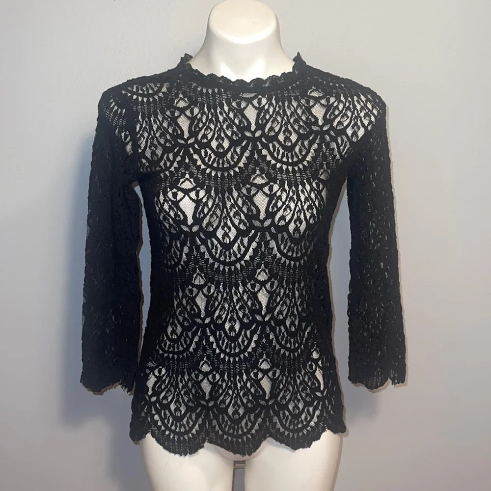 Zara ladies black scalloped lace tunic top. Size medium.
